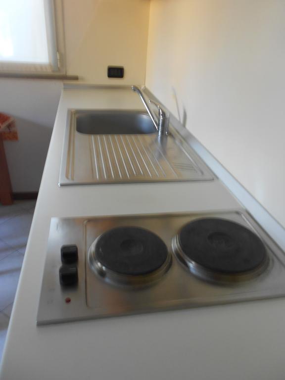 Residence Il Rampicante Monticelli Terme Szoba fotó