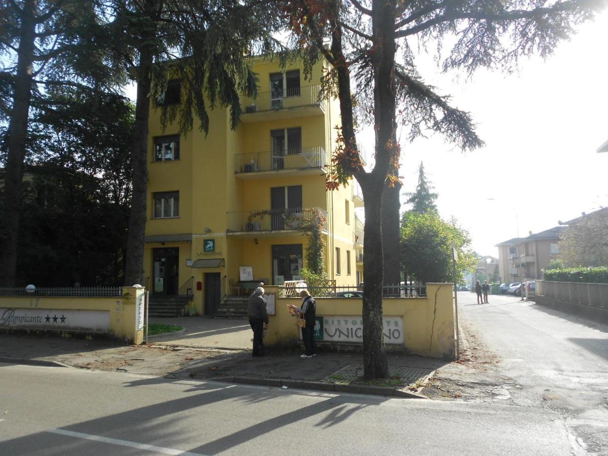 Residence Il Rampicante Monticelli Terme Kültér fotó